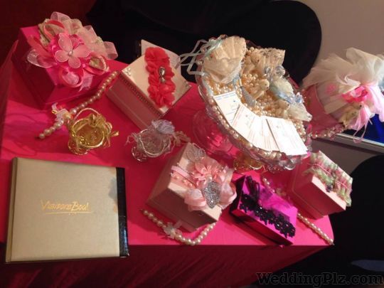 Jazzz It Up Trousseau Packer weddingplz