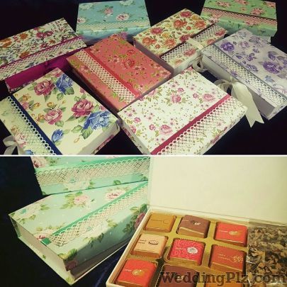 Smartwork Design Co Trousseau Packer weddingplz