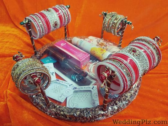 Smartwork Design Co Trousseau Packer weddingplz