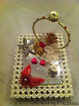 Bows N Wraps Trousseau Packer weddingplz