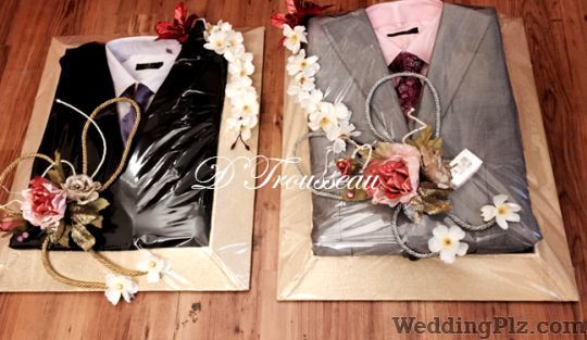 D Trousseau Trousseau Packer weddingplz