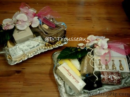 D Trousseau Trousseau Packer weddingplz