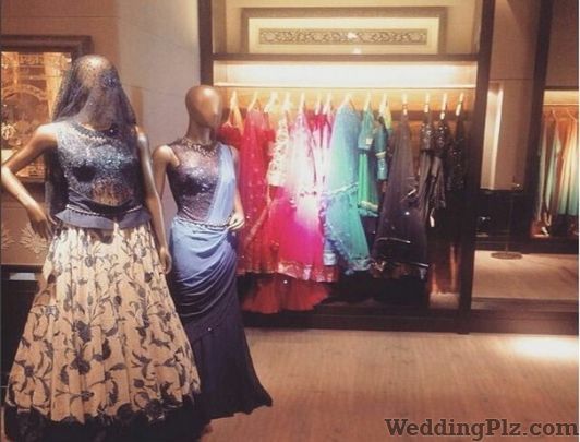 Tarun Tahiliani Boutiques weddingplz