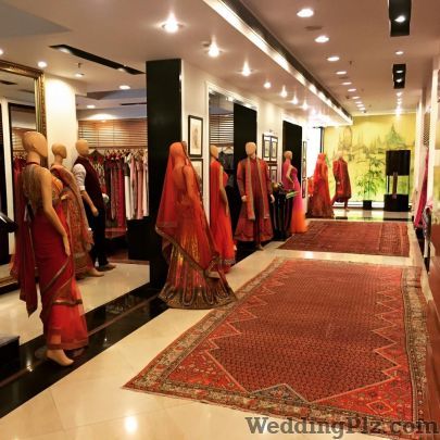 JJ Valaya Boutiques weddingplz