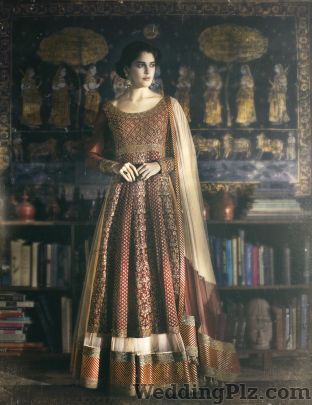 Deepika Anand Boutiques weddingplz