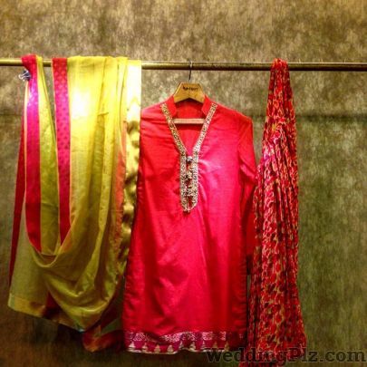 Mainstreet Boutiques weddingplz