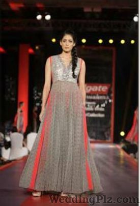 Manish Malhotra Boutiques weddingplz