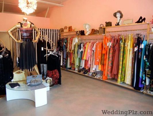 Yours Shop Boutiques weddingplz