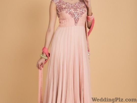 Regalia by Deepika Boutiques weddingplz