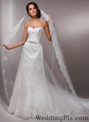 Bridal Brigade Boutiques weddingplz