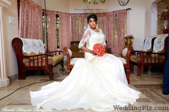 Bridal Brigade Boutiques weddingplz