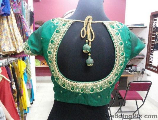 The Dresser Boutique Boutiques weddingplz