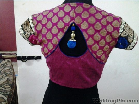 The Dresser Boutique Boutiques weddingplz