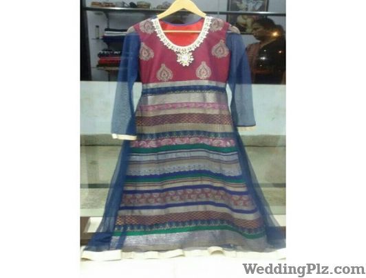 Pretty Me Boutique Boutiques weddingplz