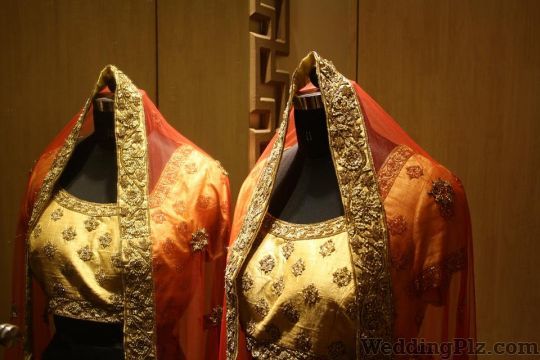 Payal Mendiratta Couture Boutiques weddingplz