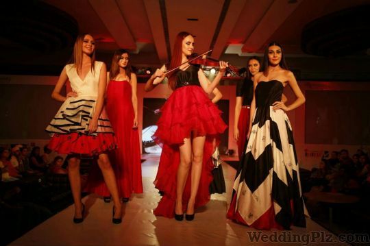 Smart Boutique Boutiques weddingplz