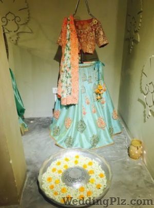 Gazal Gupta Boutiques weddingplz