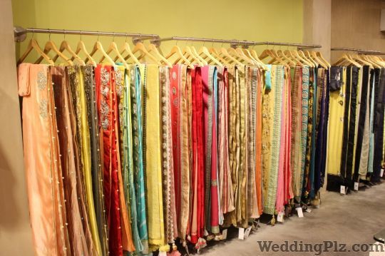 Gazal Gupta Boutiques weddingplz