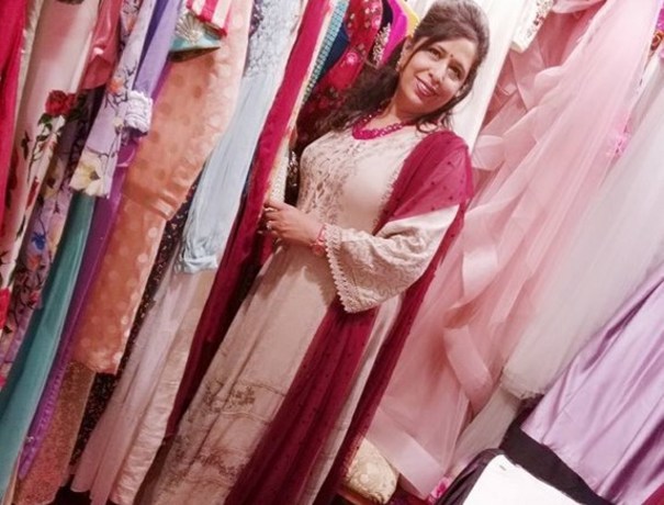 Kaynaat by Bulbul Sawhney Boutiques weddingplz