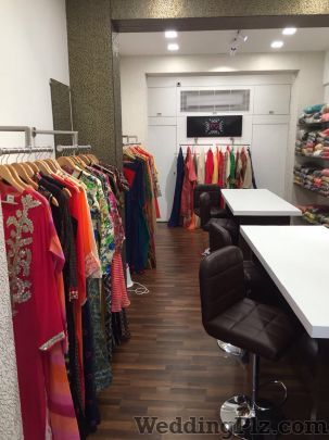 Mannjri Boutiques weddingplz