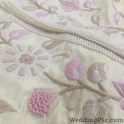 Vaarha Boutique Boutiques weddingplz