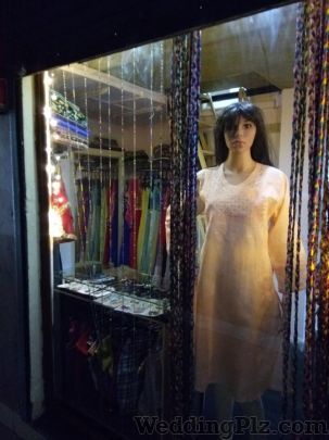 Hems and Seams Boutique Boutiques weddingplz