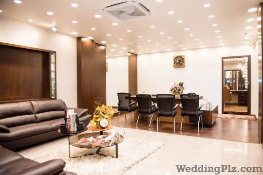 Needle Eye Designer Boutique Boutiques weddingplz