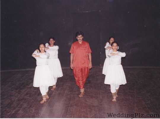 Akash Naik Choreographers weddingplz