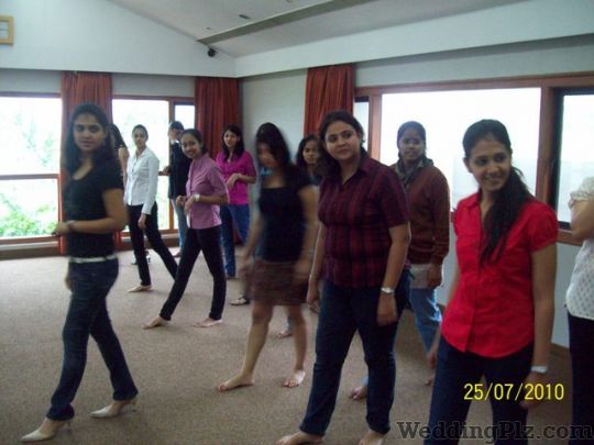 Footworks Dance Studio Choreographers weddingplz