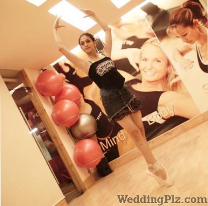 T R Dance Company Choreographers weddingplz