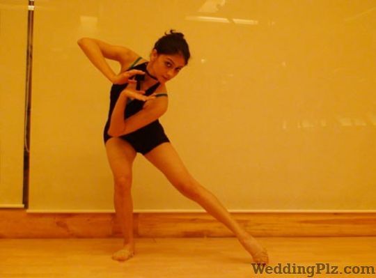 T R Dance Company Choreographers weddingplz