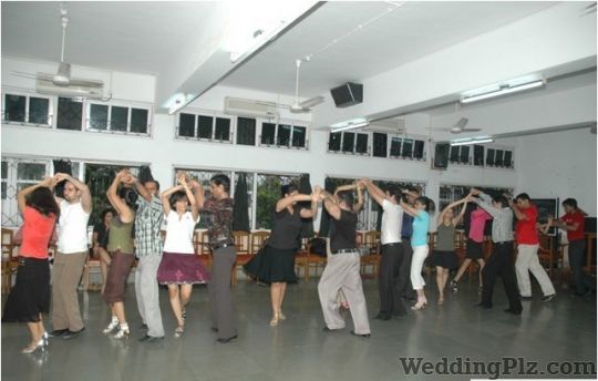 Sandip Soparrkars Ballroom Studio Choreographers weddingplz