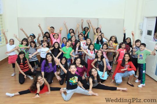 Rhythmus Happy Feet Dance Choreographers weddingplz