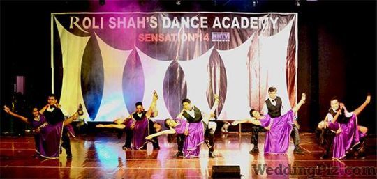 Roli Shah Dance Academy Choreographers weddingplz