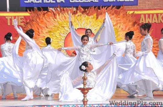 Versatile Dance Academy Choreographers weddingplz