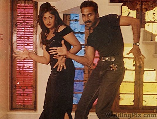 Spinners Dance Studio Choreographers weddingplz