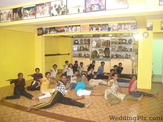 Spinners Dance Studio Choreographers weddingplz