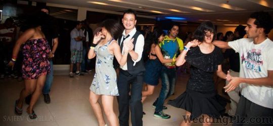Lourd Vijays Dance Studio Choreographers weddingplz