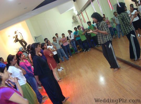 Steps Feel Your Dance Choreographers weddingplz