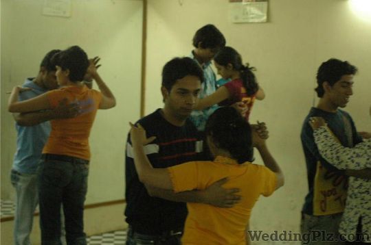 Quick Step Salsa Choreographers weddingplz