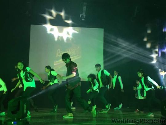 Akkashh Institute of Dance and Fitness Education Choreographers weddingplz