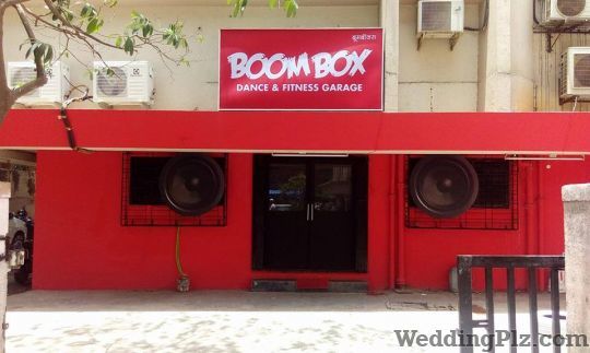 Boombox Wedding Choreographers Choreographers weddingplz