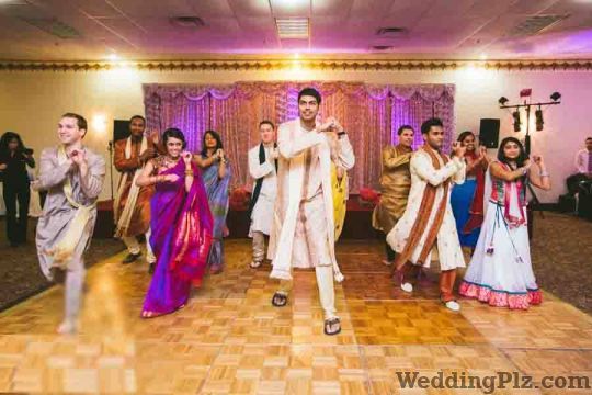Grooves and Moves Choreographers weddingplz