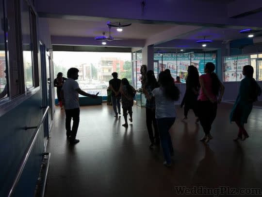U Can Dance Studio Choreographers weddingplz