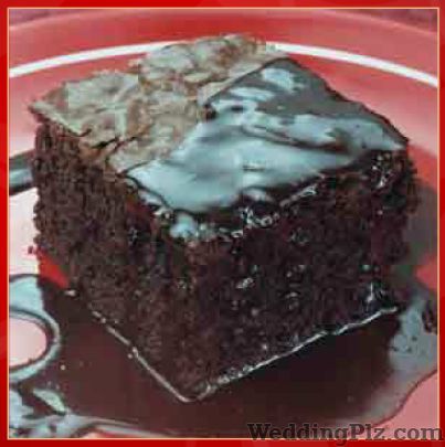 Brownie Cottage Confectionary and Chocolates weddingplz