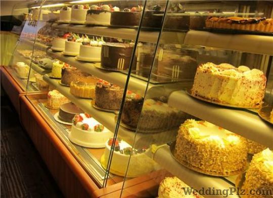 Brownie Point Confectionary and Chocolates weddingplz