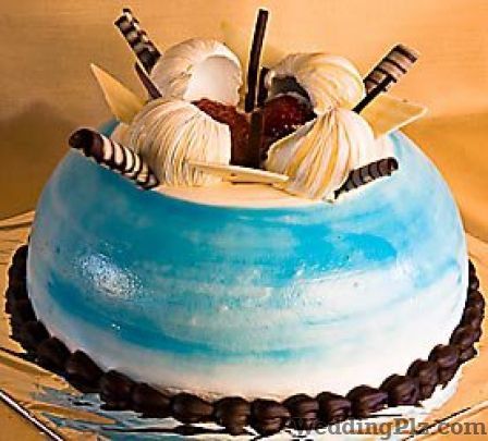 CakePiper And Company Confectionary and Chocolates weddingplz