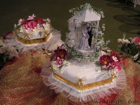 Creative Cakes Confectionary and Chocolates weddingplz