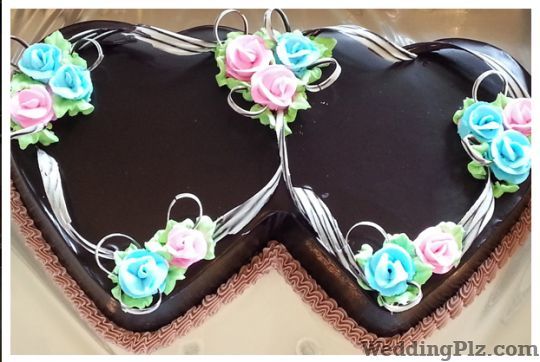 Dark Temptations Confectionary and Chocolates weddingplz
