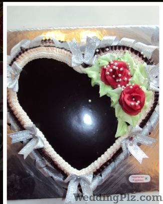 Dark Temptations Confectionary and Chocolates weddingplz